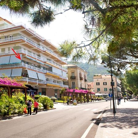 Hotel Pensione Reale مايوري المظهر الخارجي الصورة