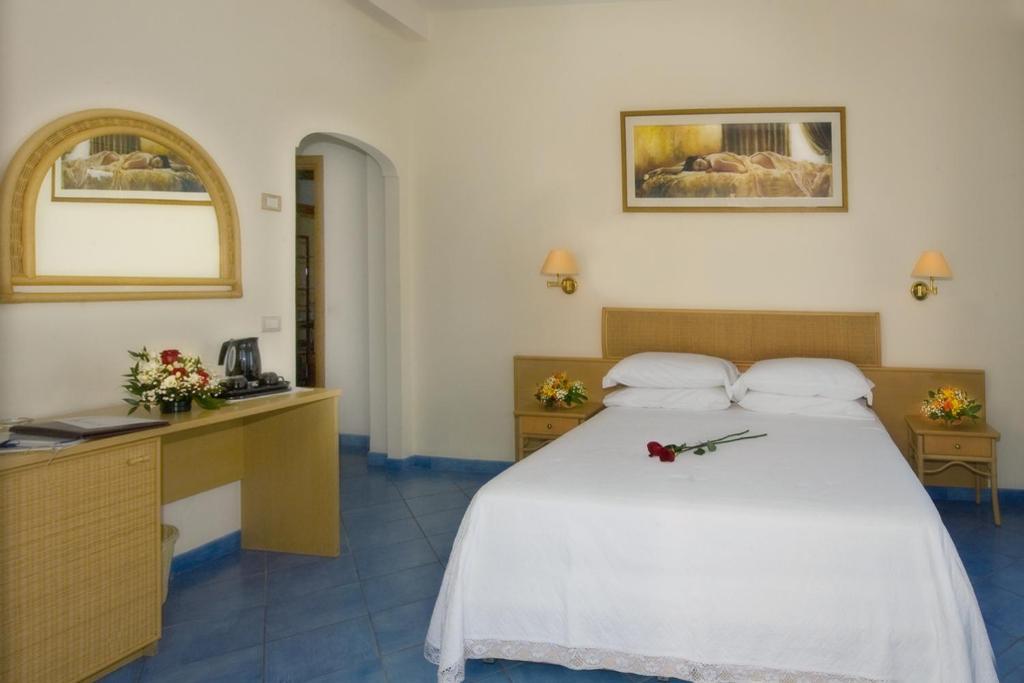 Hotel Pensione Reale مايوري الغرفة الصورة