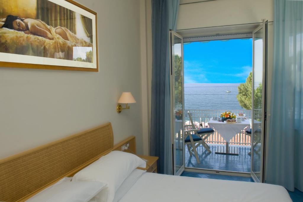Hotel Pensione Reale مايوري الغرفة الصورة